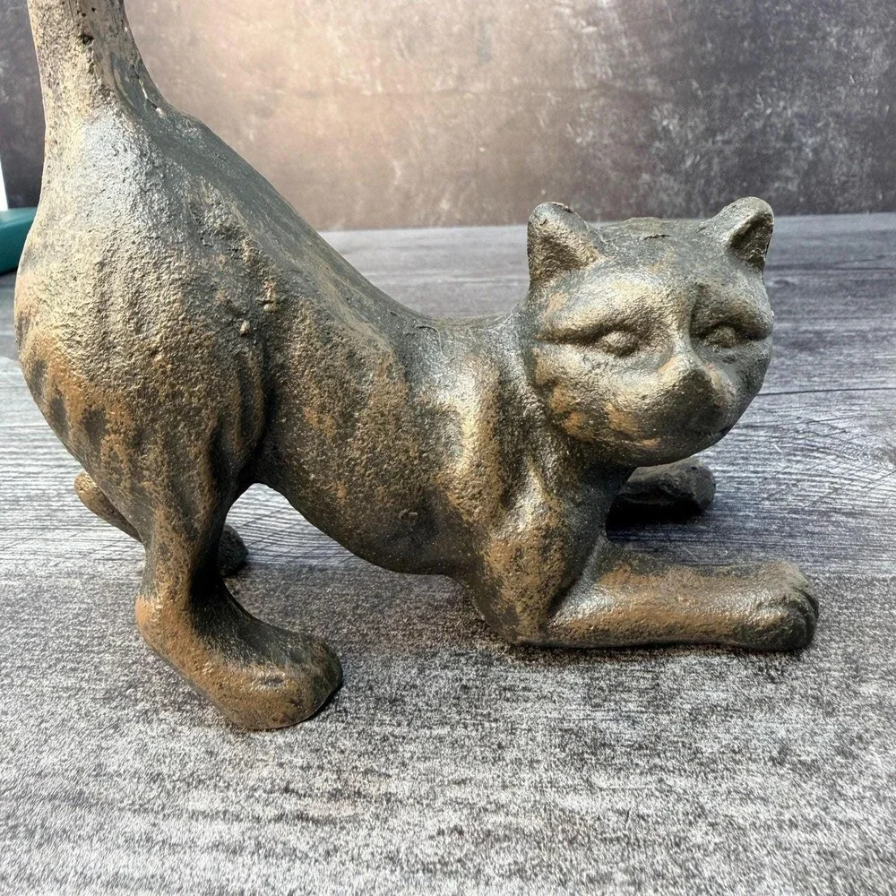 Cast Iron Stretching Cat String Holder Vintage Style Farmhouse Decor